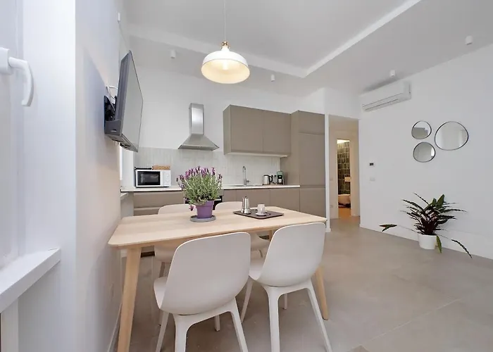Appartement Brand New Modern 2 Stops To Colosseum *