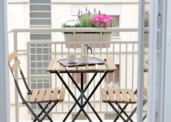 Appartement Brand New Modern 2 Stops To Colosseum *